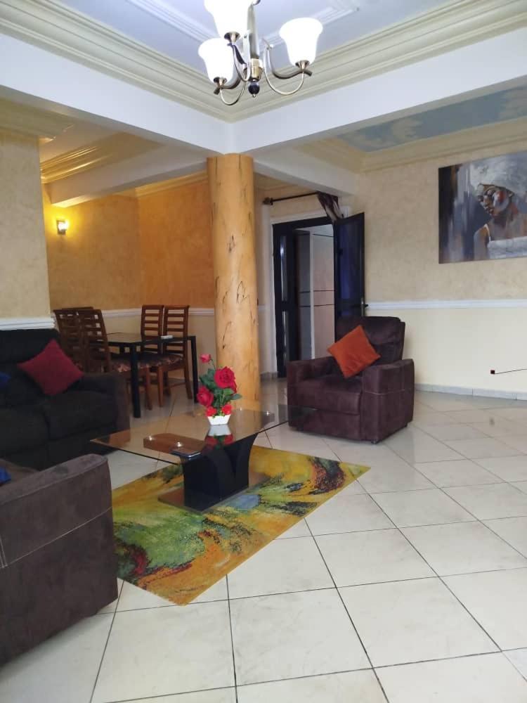 Launapark Residence Douala Exterior photo