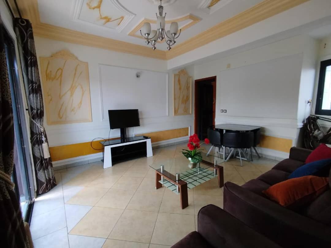 Launapark Residence Douala Exterior photo